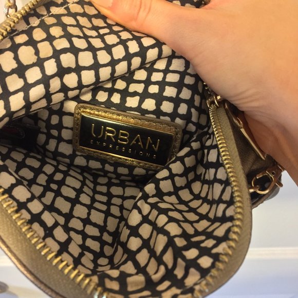 Bronze Metallic Crossbody w/ envelope foldover - Picture 6 of 7